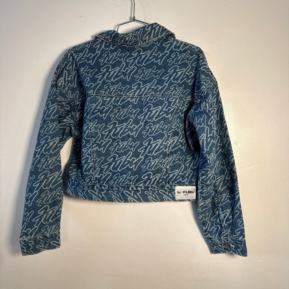 Forever 21 x FUBU Denim Jacket Womens Small Blue Excellent Cropped Logo Print - Picture 7 of 8